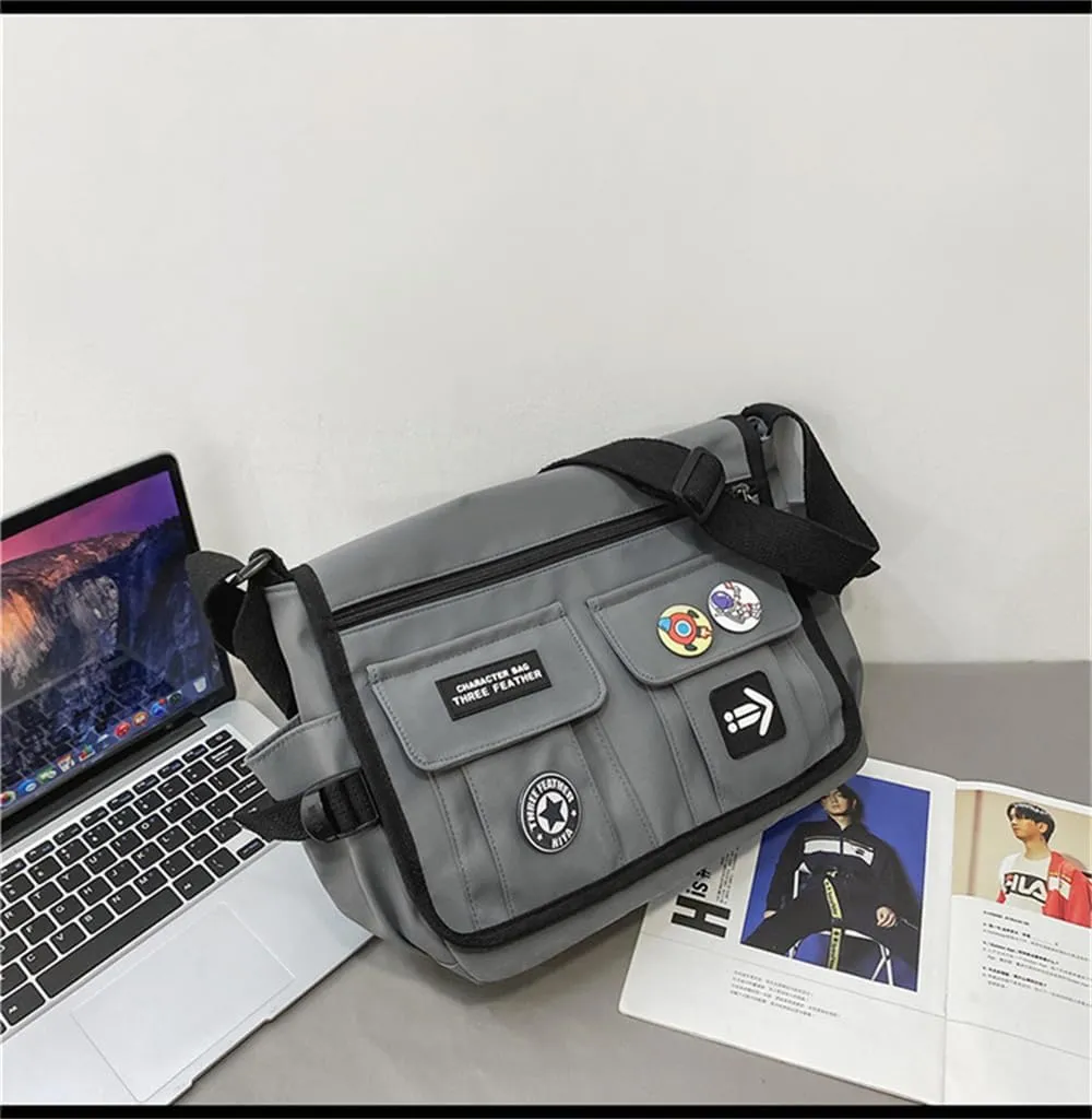 Canvas Hobo Crossbody Bag Vintage Multi Pocket Messenger Bag Aesthetic Shoulder Laptop Handbag with Cute Pins Daily