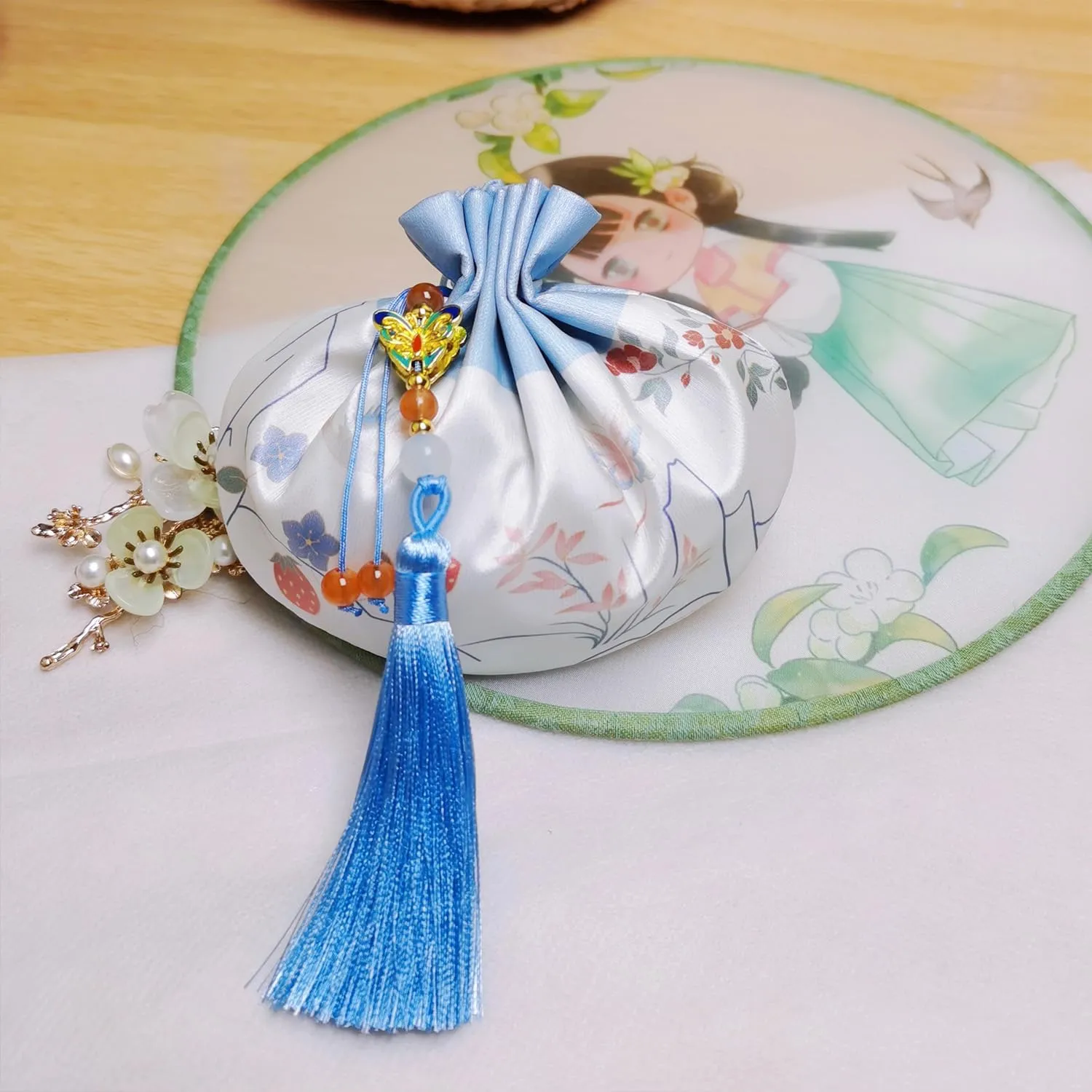 Chinese Hanfu Silk Pouch - Mini Coin Purse, Drawstring Bag, Jewelry & Gift Bag (Blue)