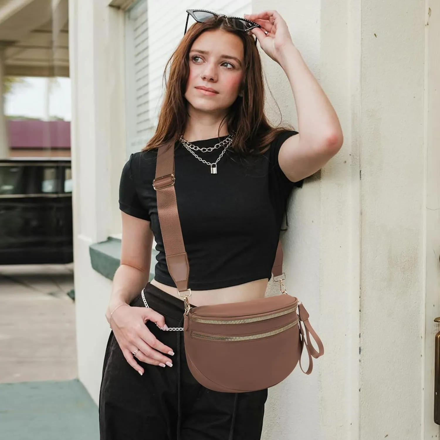 Crossbody Bags Bum Bag for Women Large Sling Bag Purse with Adjustable Strap（Caramel）