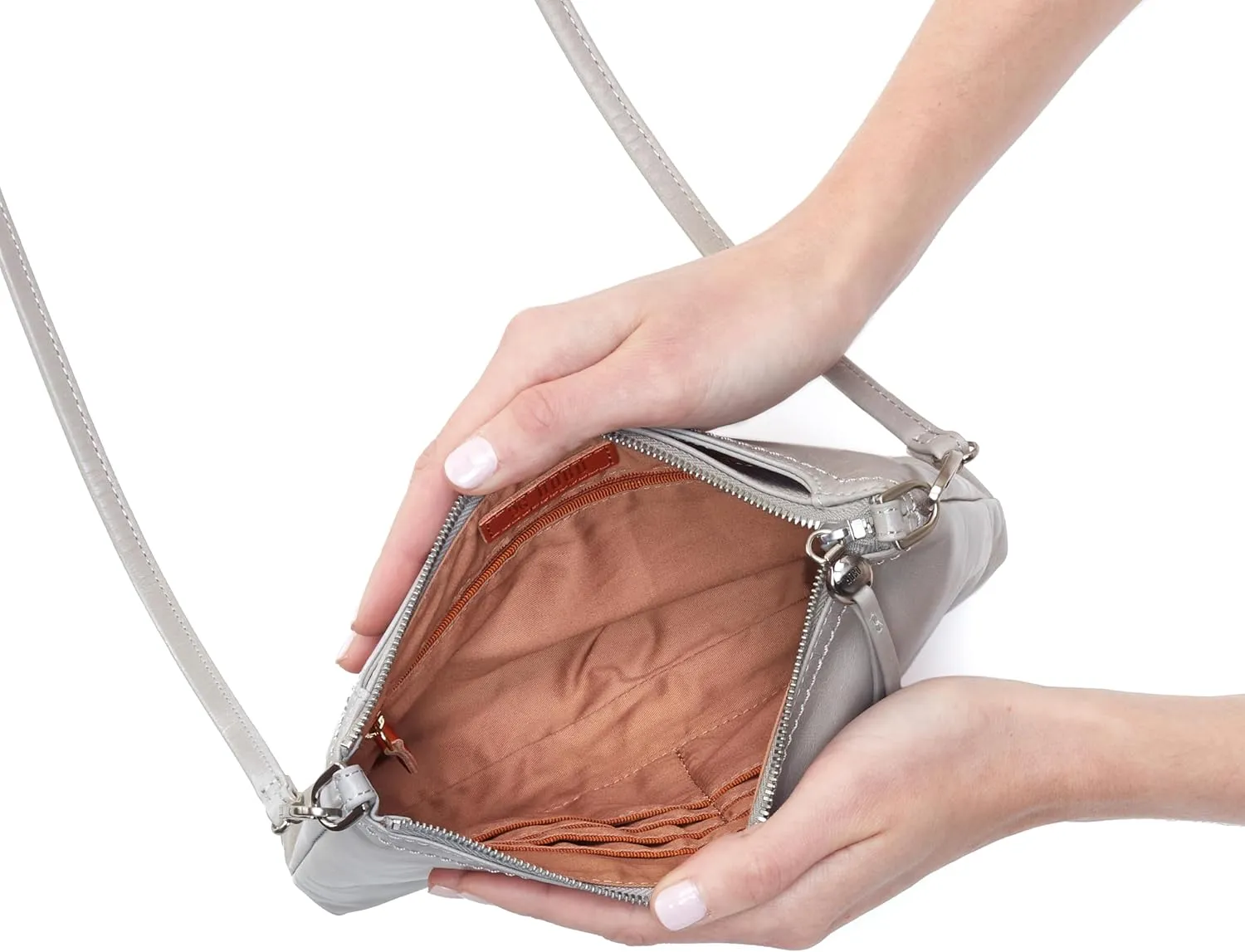 HOBO Darcy Leather Crossbody Bag for Women, Convertible to Crossbody and Wristlet