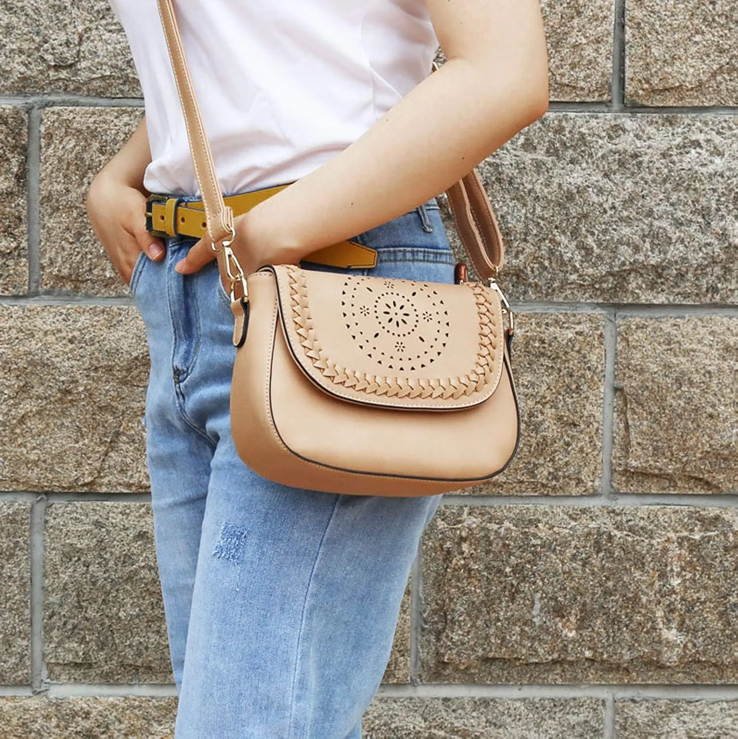 KKXIU Crossbody Bags for Women Hollow Purses with Adjustable Strap