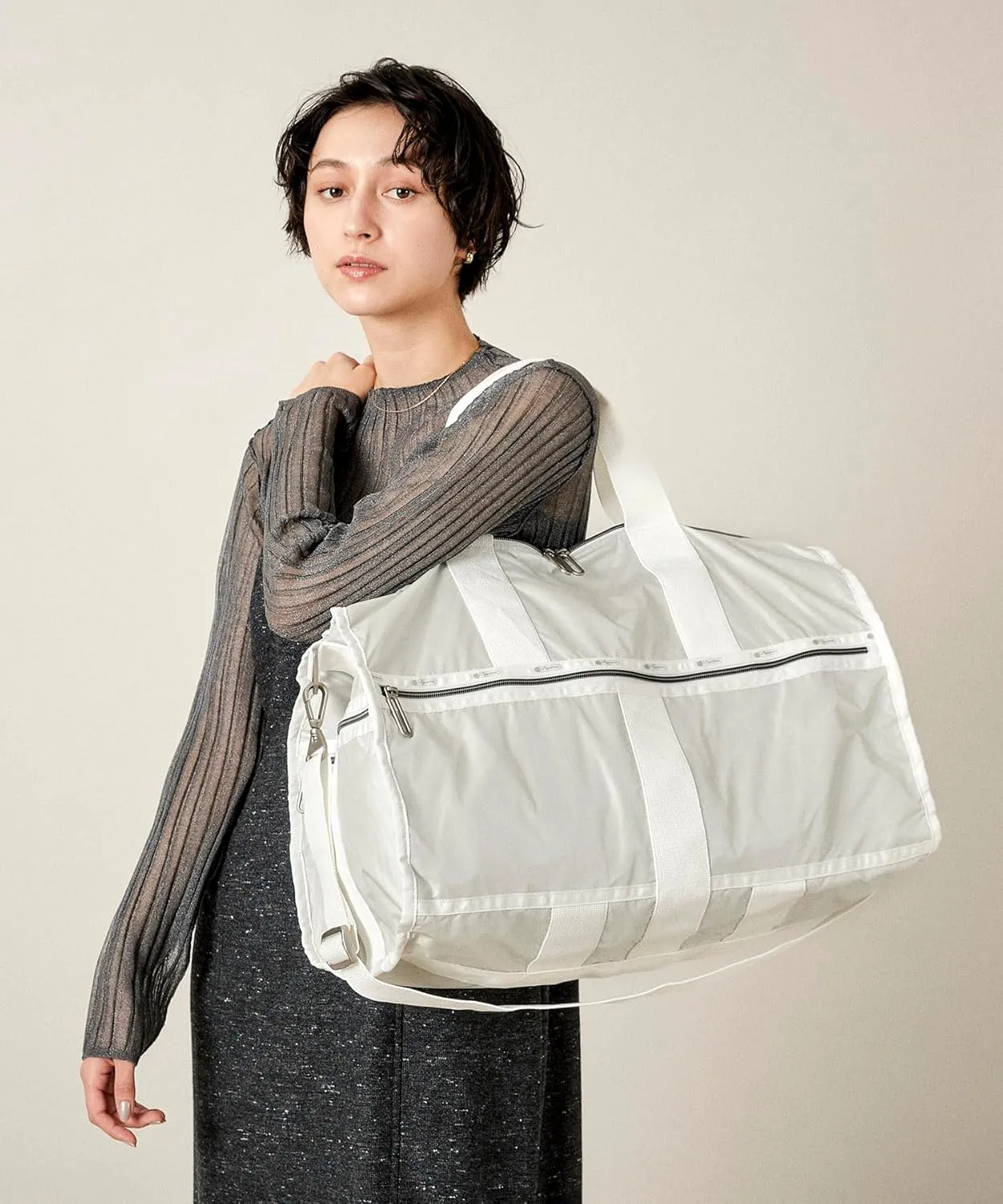 LeSportsac Essential Collection Large Weekender Duffel Bag Blanc C