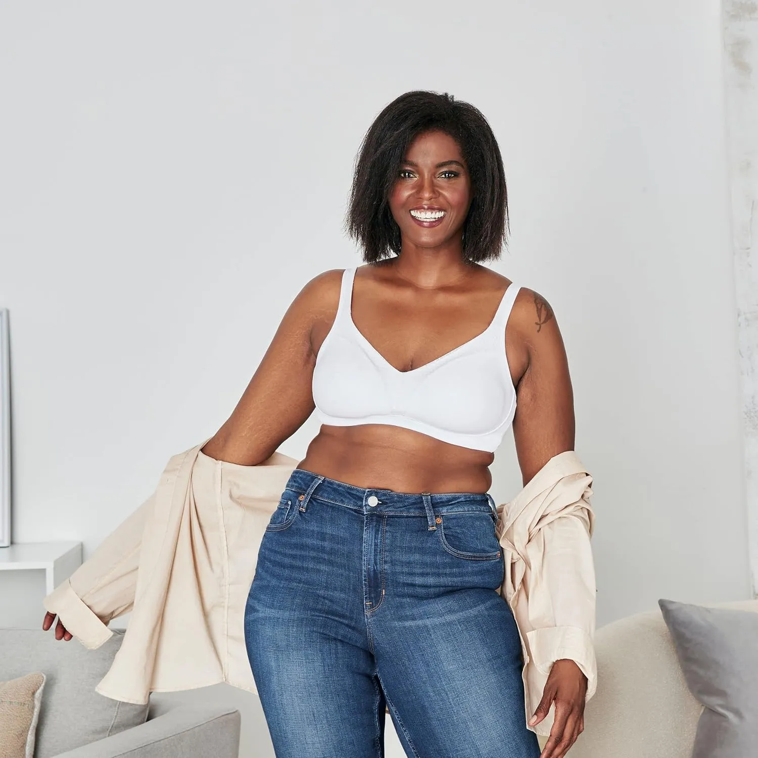 PLAYTEX Women's Wireless Bra with Bounce Control, Full-coverage Convertible Wireless T-Shirt Bra, Full-support Wirefree Bra