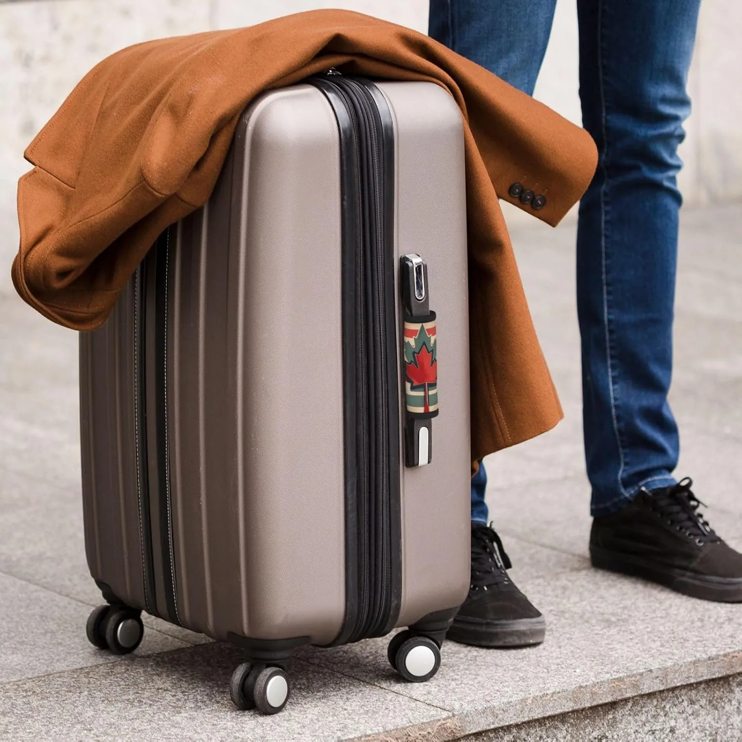 Retro Canada Flag patternLuggage Handle Bag,Luggage Pull Gloves,for Button Handle Luggage case and Travel Suitcase Luggage case