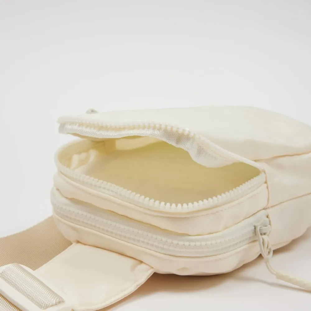 VAKAER Small Crossbody Bag Purse Women‘s Sling Bag Daypack Backpack with Convertible Adjustable Strap for Travel Hiking (Beige)