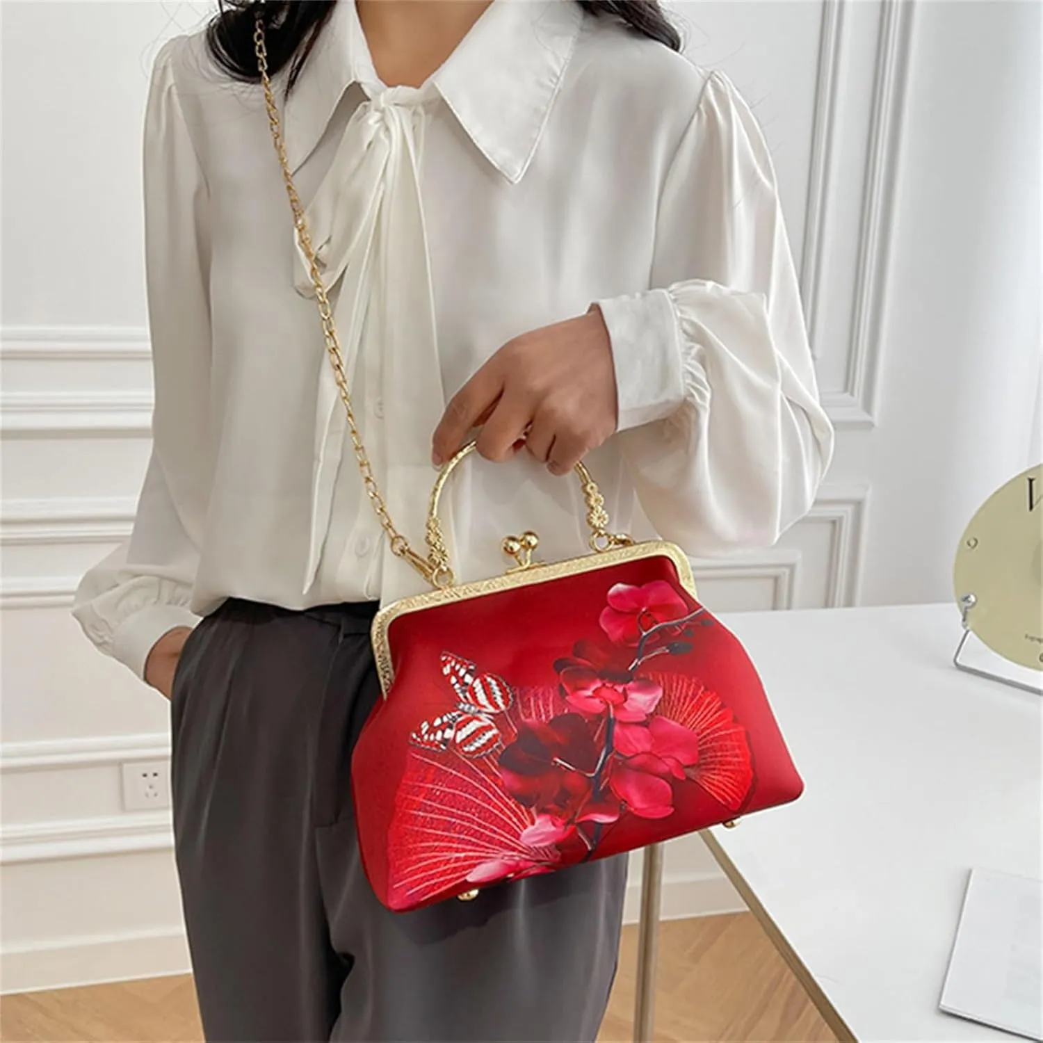 Women Vintage Crossbody Purses Kiss Lock Shoulder Bag Retro Handbag Wallet Purses