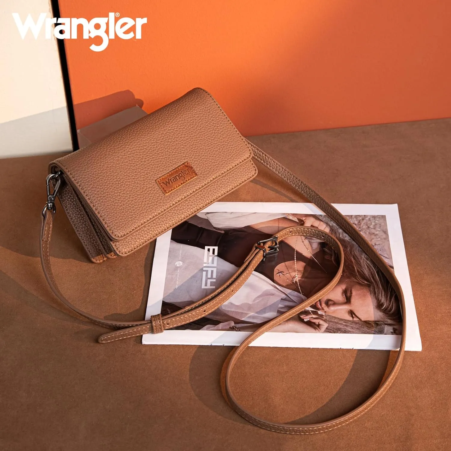 Wrangler Small Crossbody Wallet Purses RFID Trendy Purses for Women with Adjustable Straps